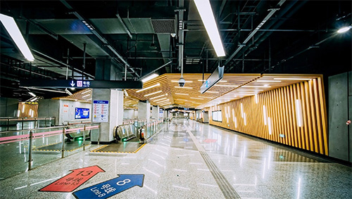 上海成山路地铁站